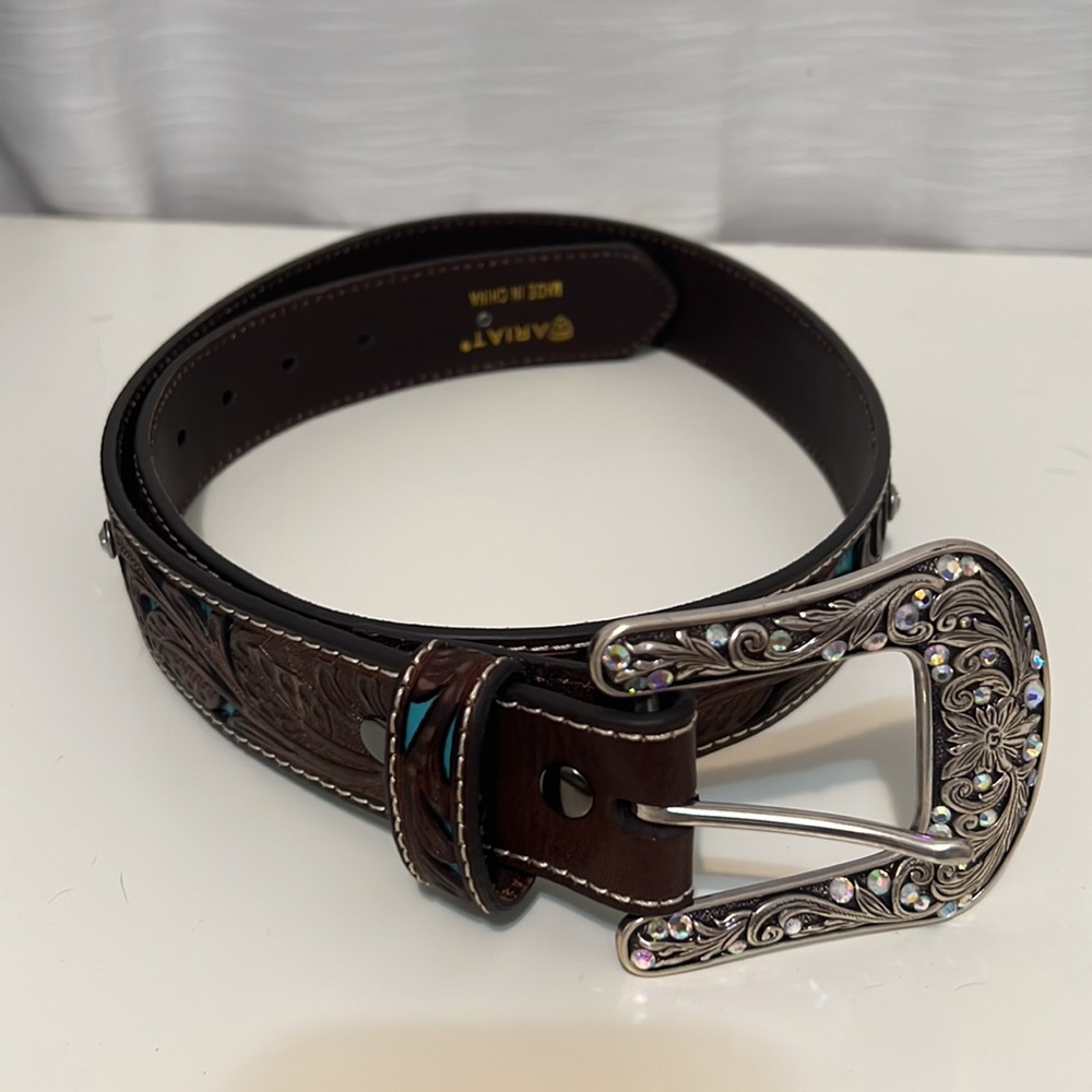 ✨Ariat Womens Leather Belt✨